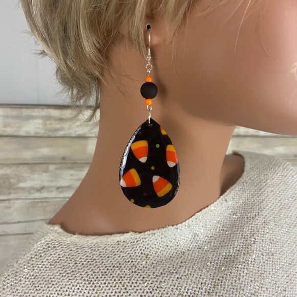 Candy Corn Earrings Black Orange Tear Drop Dangle Beaded French Wire Silver - Picture 4 of 9